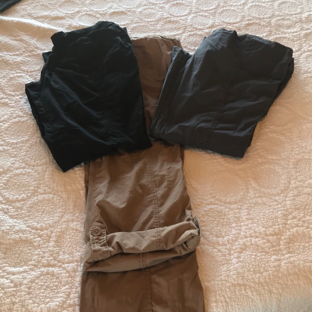 Maternity pants/Capris lot